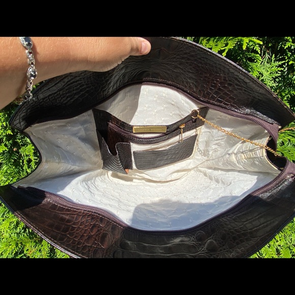 Lopez Taibo crocodile embossed tote shoulder bag - Picture 7 of 11